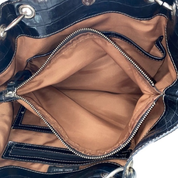 NINE WEST Faux Crocodile Patent Leather Shoulder Bag w/Matching Wristlet, Black - Picture 6 of 16